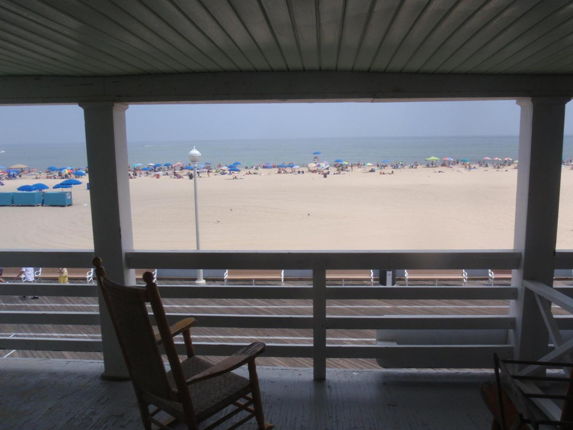 Majestic Hotel & Apartments Ocean City Esterno foto